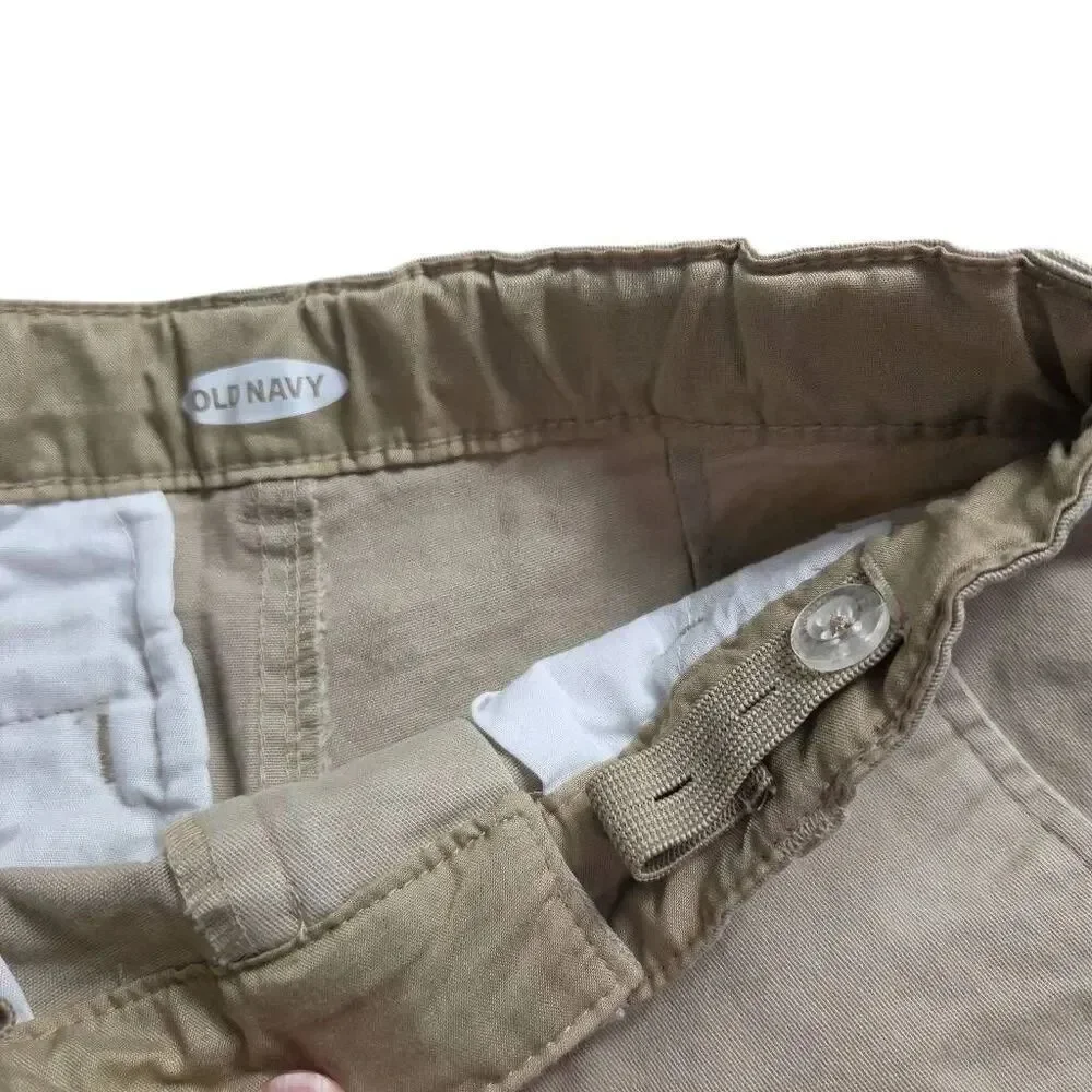 Old Navy khaki uniform pants 8 unisex